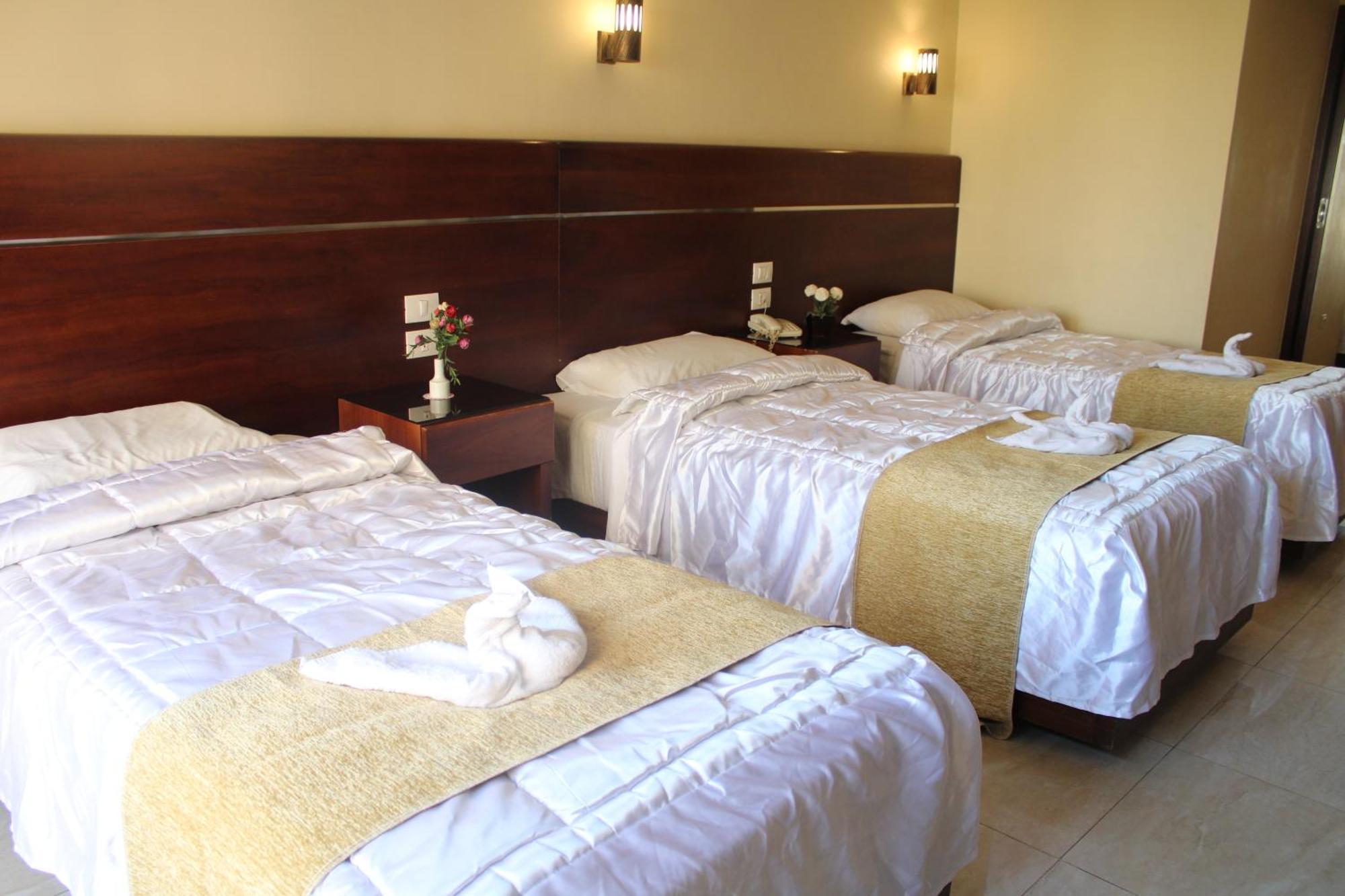 Pharaohs Hotel Giza Buitenkant foto